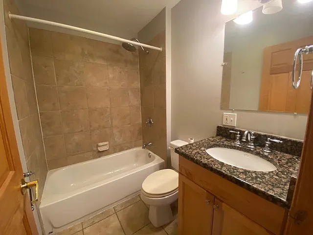 2120 W Washington Blvd #204 — Photo 10