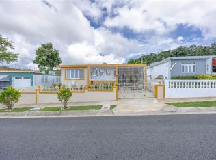 M2 Avenue Los Angeles, Aibonito, PR 00705