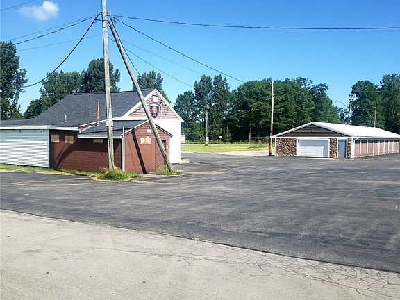 3rd image of 360 Maiden Ln Lot 2