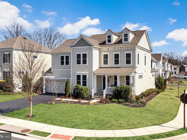 24642 Black Willow Dr, Aldie, VA 20105
