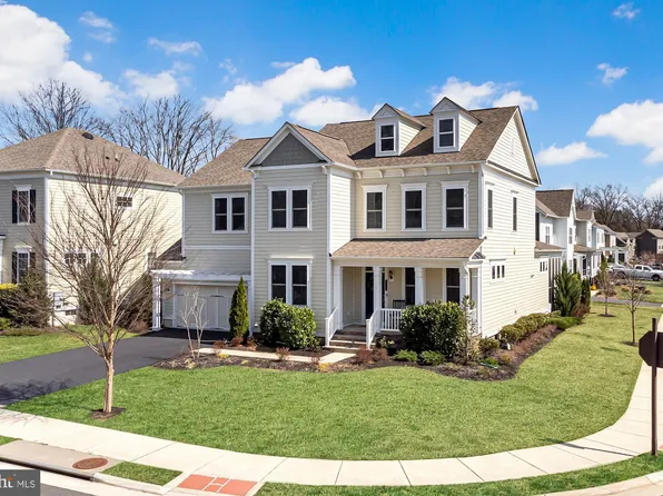 24642 Black Willow Dr, Aldie, VA 20105