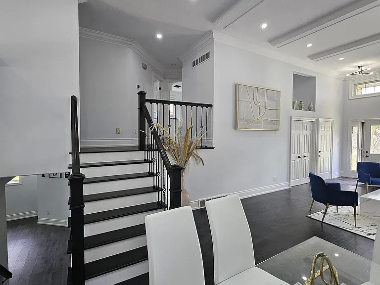 413 Keil Trl N — Photo 19