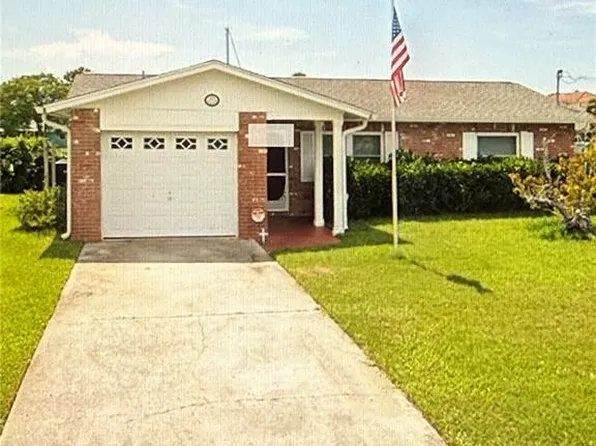 4499 Bahama Dr, Hernando Beach, FL 34607
