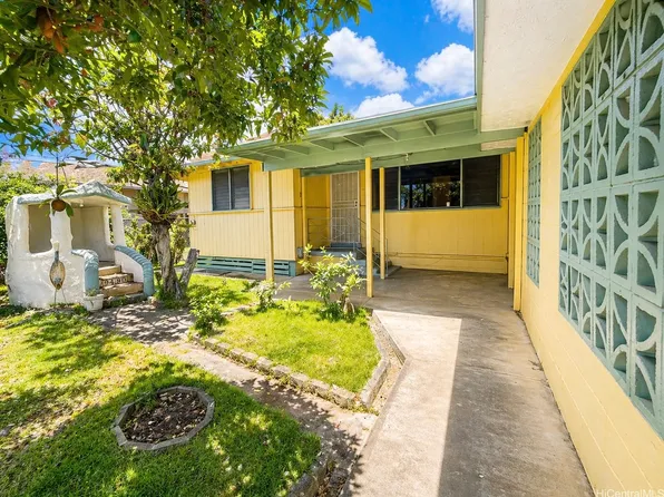 94-160 Awaia St, Waipahu, HI 96797