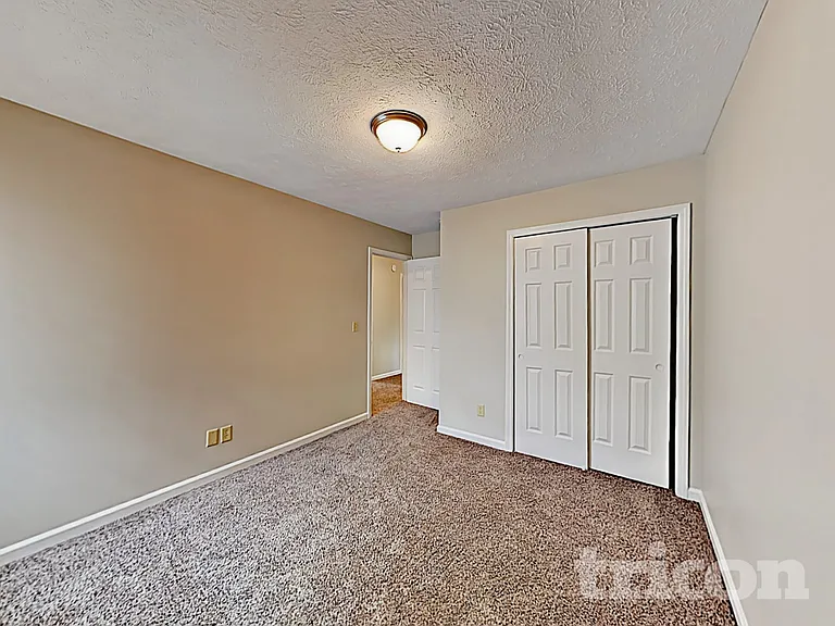 8420 Country Club Blvd — Photo 12