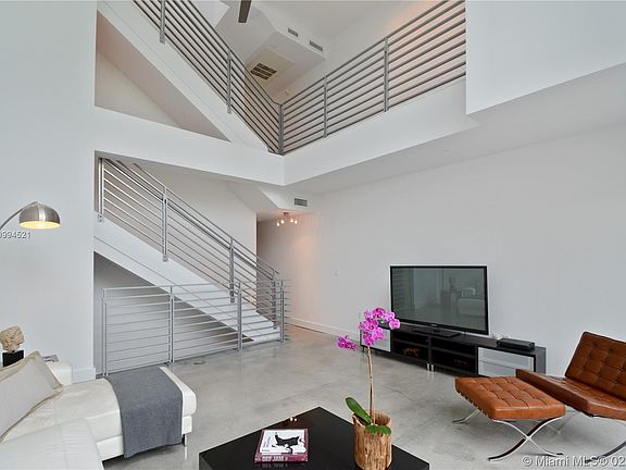 2nd image of 163 N Shore Dr #163-4