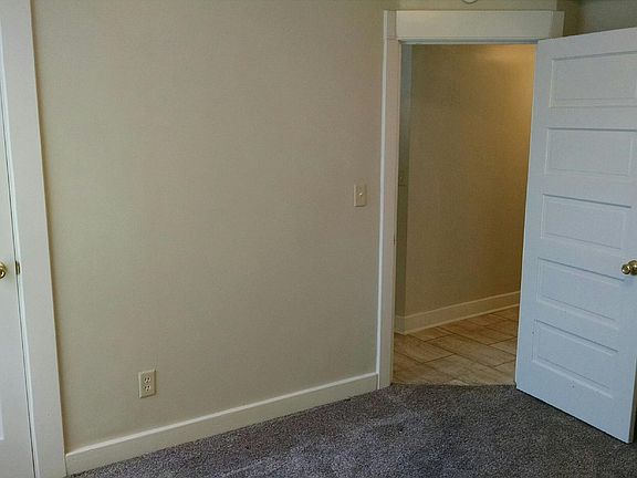 5th image of 116 W Jewell Ave #B