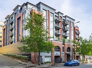 First and Republican, Seattle, WA 98119