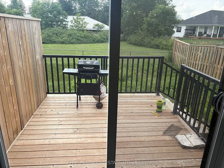 117 Stephenson Way — Photo 13
