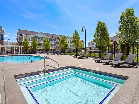 All Year Around Hot Tub