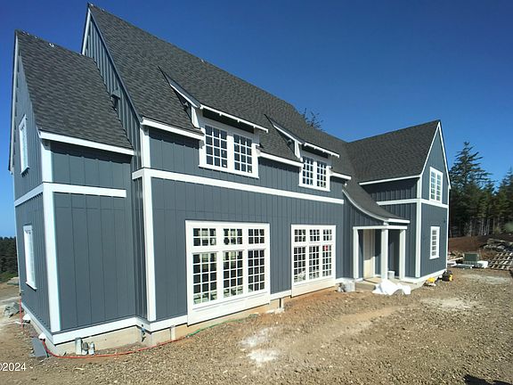 2nd image of 1157 NE Seascape Ave