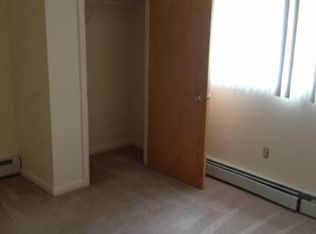 1090 Mineral Spring Ave APT 12, North Providence, RI 02904