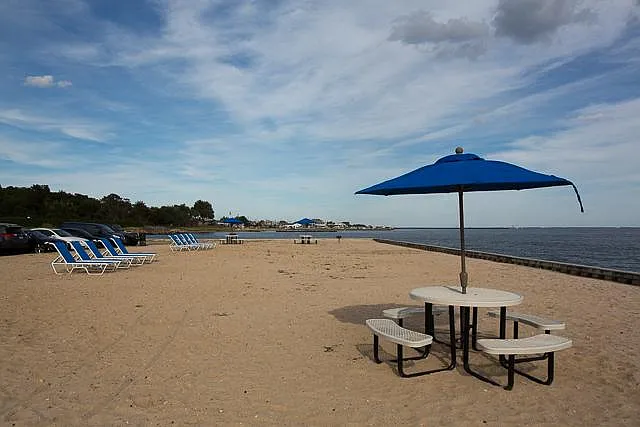 Enjoy A Relaxing Moment At Fairfield Waterside At Sayville