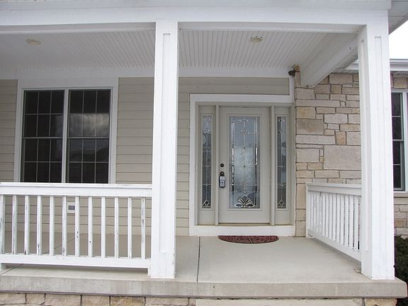 2nd image of 24936 Thornberry Dr