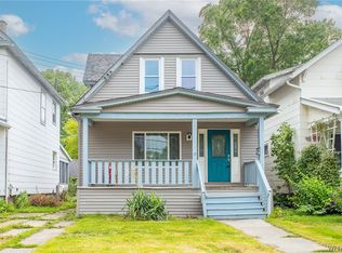 157 77th St, Niagara Falls, NY 14304