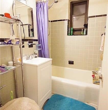 4th image of 7311 210th St APT 5M