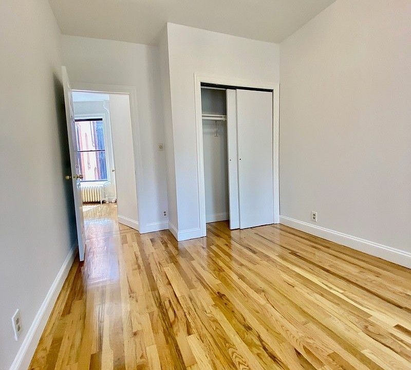 1st image of 345 E 83rd St APT 9