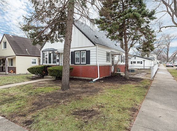 2nd image of 100 Geneva Ave