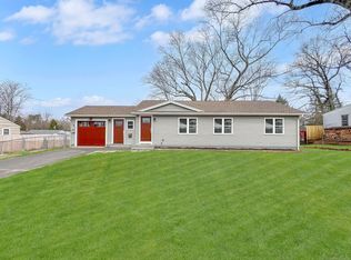 25 Sun St, Enfield, CT 06082