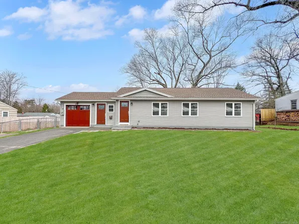 25 Sun Street, Enfield, CT 06082