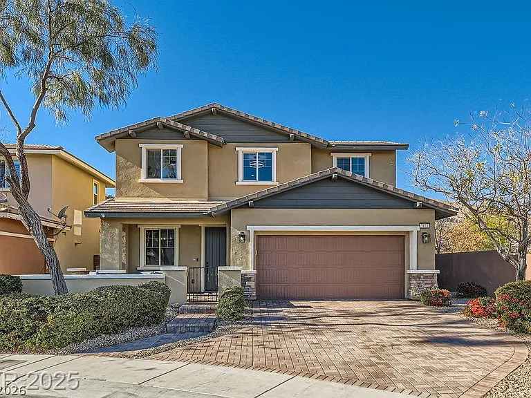 5873 Skyfall Ct — Photo 2