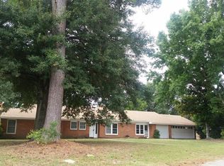 447 Donie Rd, Buffalo, TX 75831