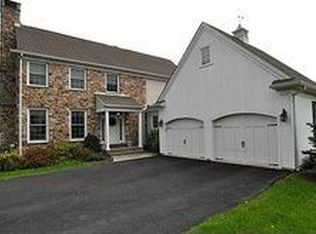 8 Garden Path, Doylestown, PA 18901
