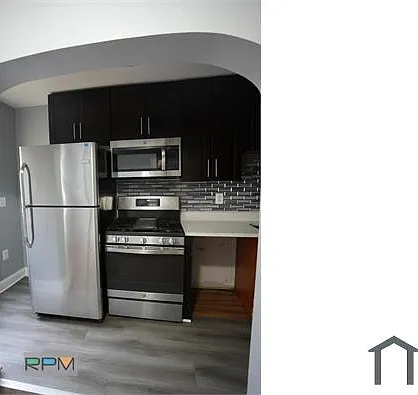 3 bed, $1,900 — Photo 4