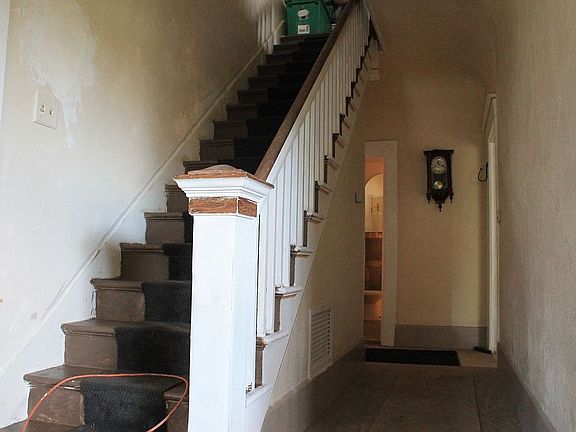 2nd image of 1711 Santa Clara St