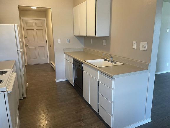 2nd image of 3404 S Regal St #29