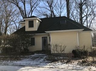 50 Oliver Pl, Ringwood, NJ 07456