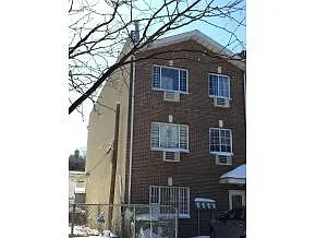 108 Livonia Ave photo 1