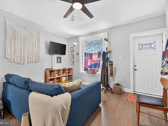 4th image of 6114 Chancellor St