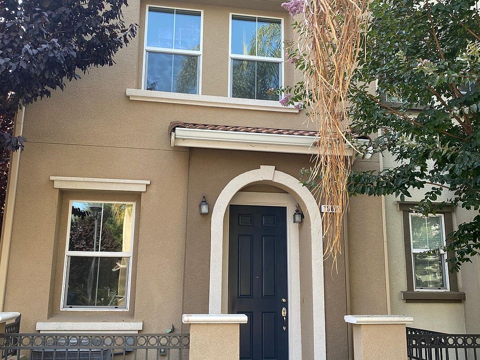 1st image of 1681 Shore Pl Unit 1
