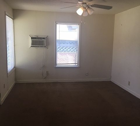 4th image of 142 Burke Ave