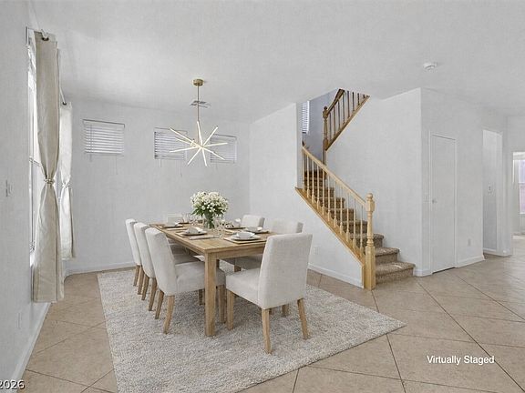 4th image of 9017 College Green St