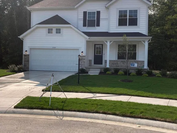 2304 Dunewood St, Portage, IN 46368