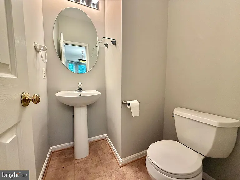 8 Diamond Hill Ct — Photo 7