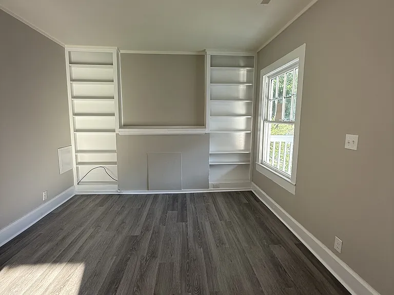412 Bryant St — Photo 2