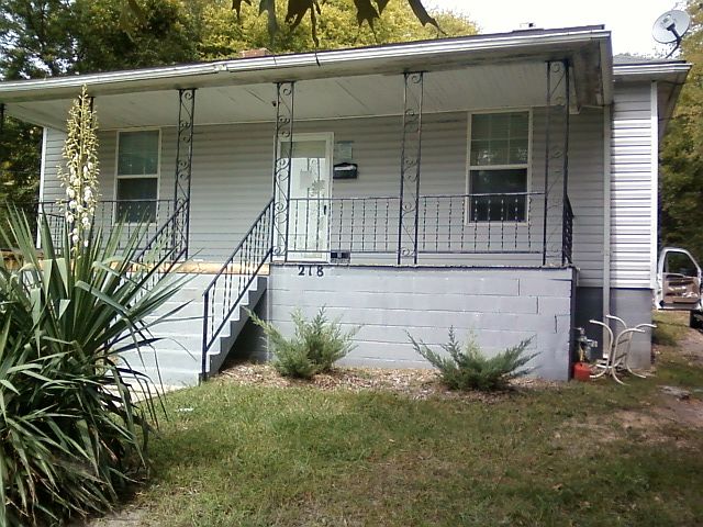 1st image of 218 Gretna St