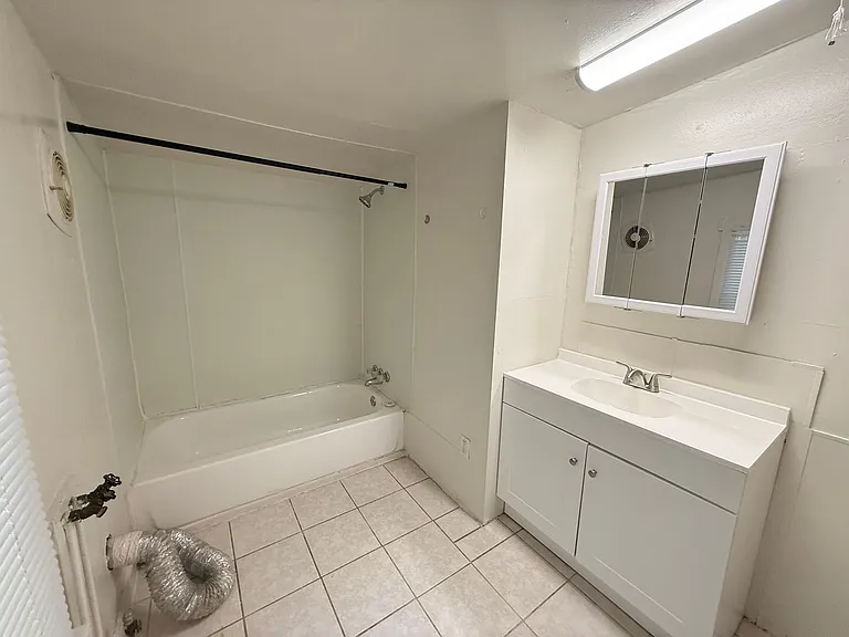 906 Helena Ave — Photo 11