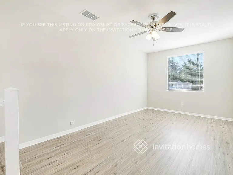4025 Loys Dr — Photo 11