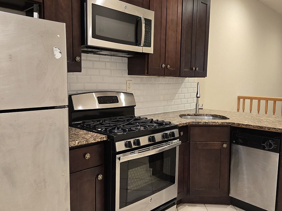 1st image of 1823 Menahan St APT 1L