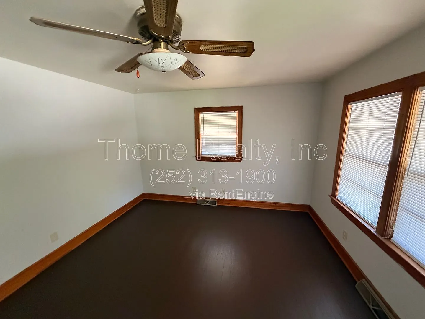 3 bed, 1.0 bath, 1040 sqft, $1,110 — Photo 3