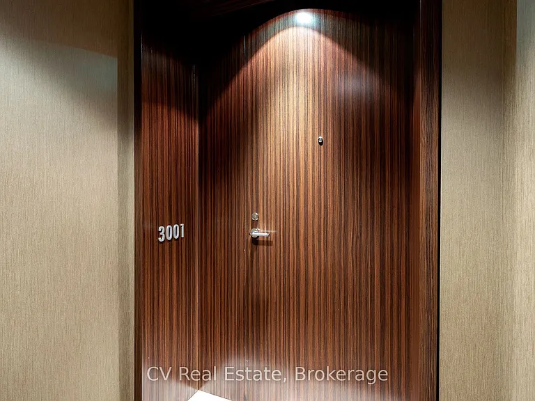 180 University Ave #3001 — Photo 2
