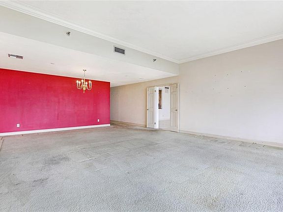 5th image of 123 Walnut St #604