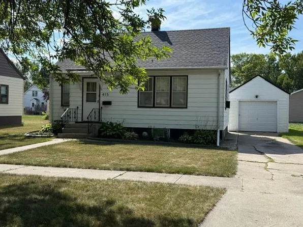 415 10th St N, Breckenridge, MN 56520