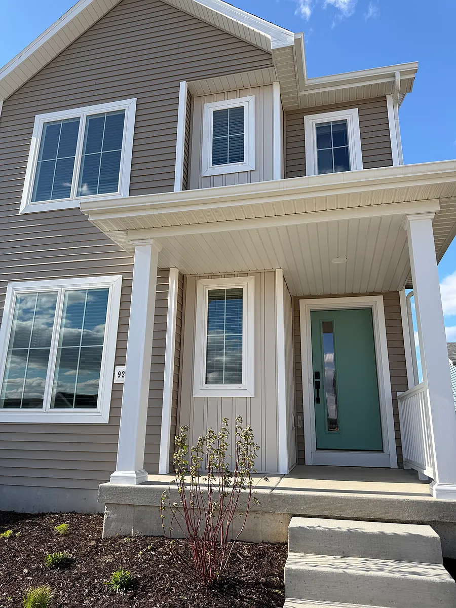 Building Photo - 9240 Gentle Feather Rd