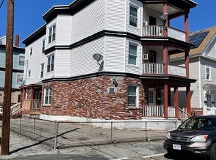 19-21 Willoughby St, Lawrence, MA 01841