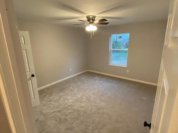 4th image of 3016 Summer City Rd